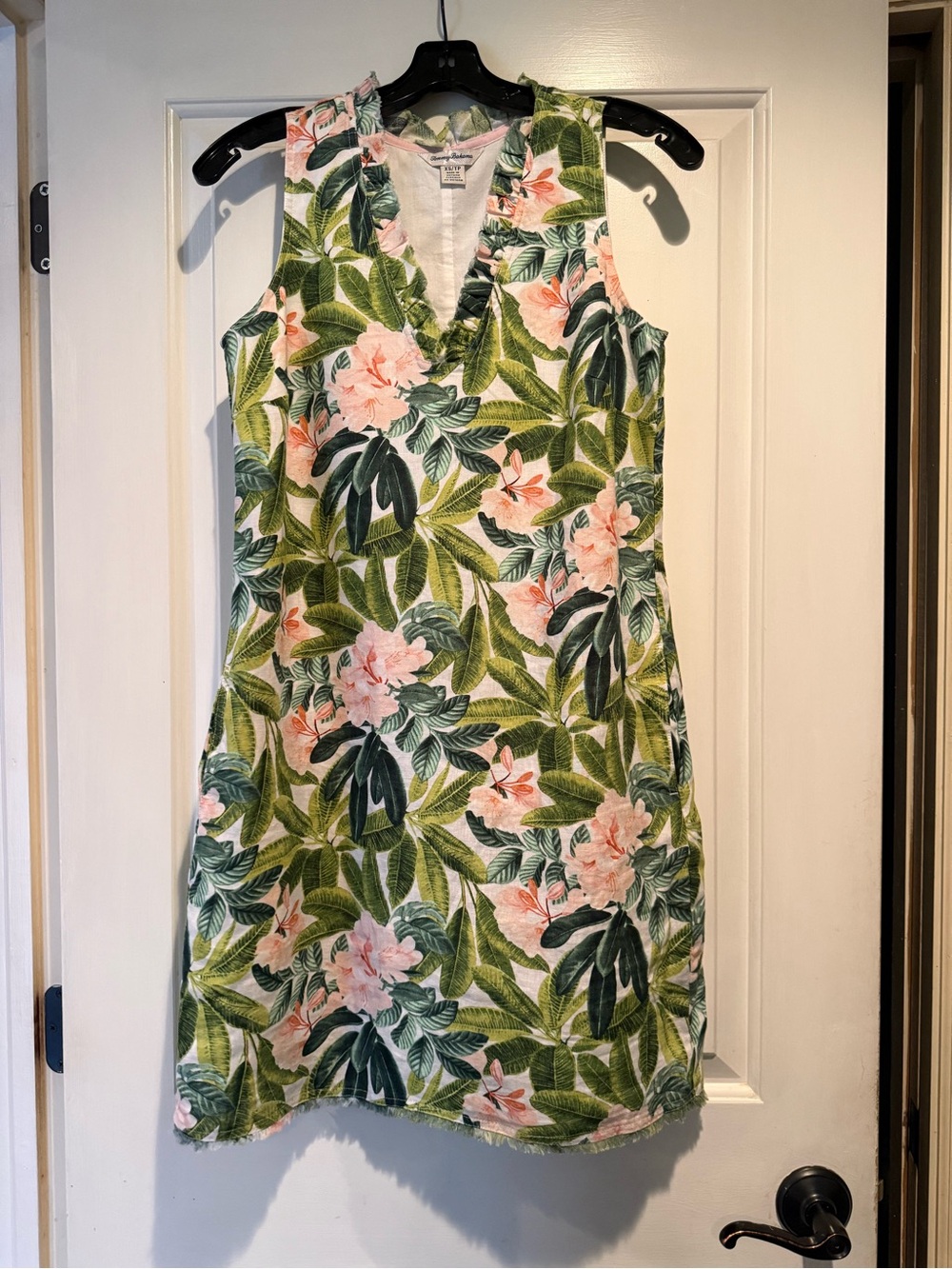 Tommy Bahama Tropical V-Neck Shift Dress in Green & Pink